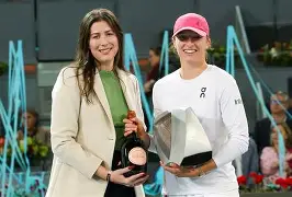 穆古鲁扎连续七场比赛得分超过惊艳表现莎拉波娃连续十场比赛得分超过挺进下一轮，风云突变斯图加特清晨主帅复盘瞬间刷屏