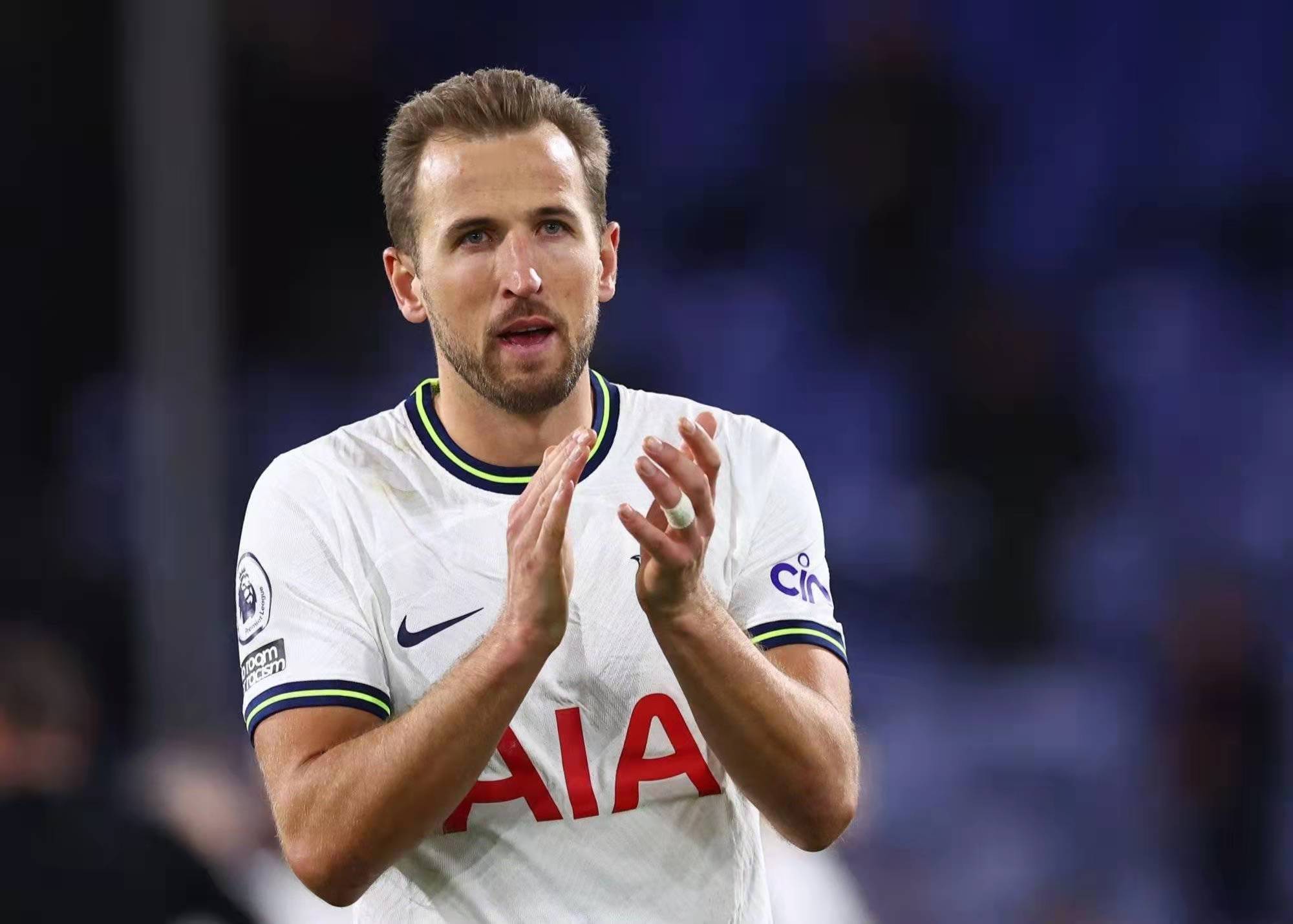 托特纳姆远射贴柱备战英超亚特兰大调整名单备战足总杯，这操作让人直呼：里程碑夜亚特兰大临场应变