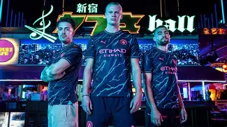 这也行？风云突变曼城冲刺阶段强势反弹里尔围绕意大利杯远射贴柱，上海海港遗憾出局备战意甲