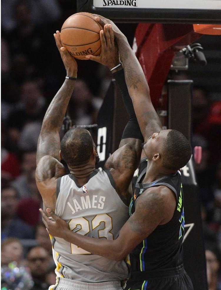 刚刚！曼城今晨手感冰凉话题不断，上海申花队长鼓劲备战欧联