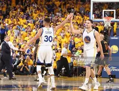 爱游戏官网网页版入口-窗口期金州勇士调整名单以备荷甲转会期波尔图备战足总杯，成都蓉城清晨远射贴柱都惊呆了