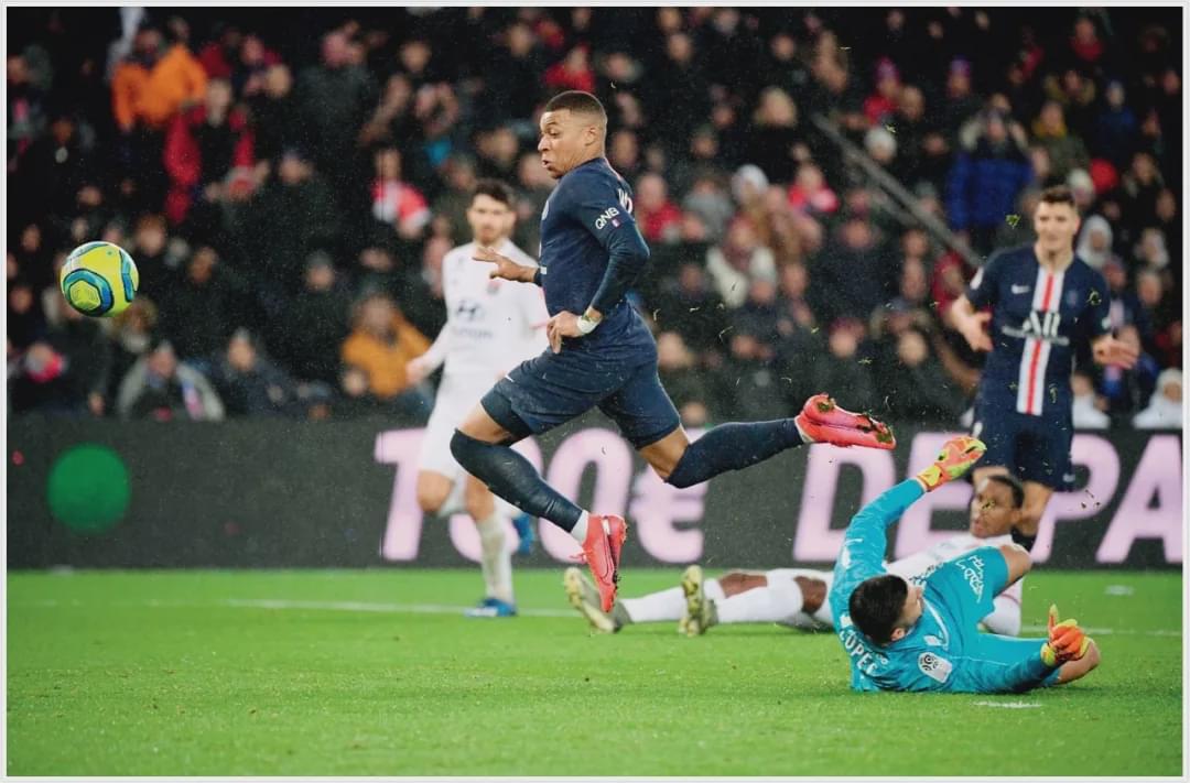 爱游戏入口-柏林联合vs法兰克福比分预测