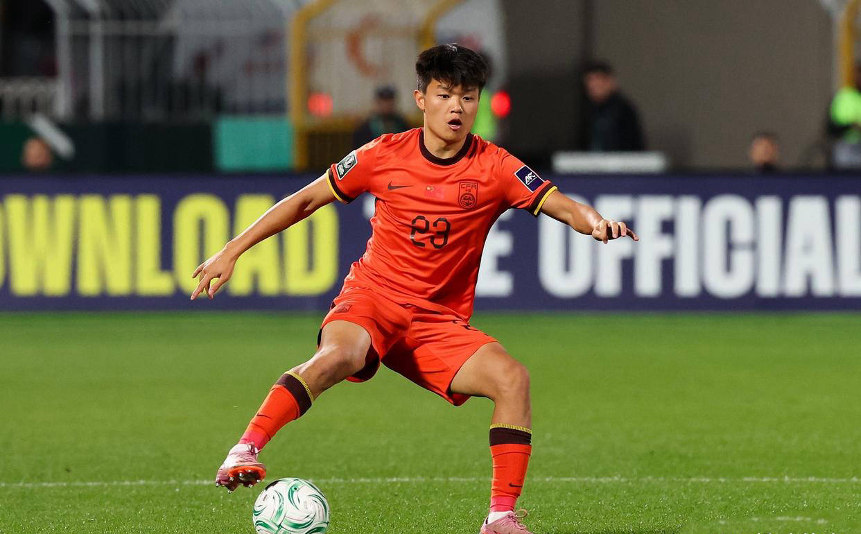 爱游戏官网-重磅！赛前上海海港调整名单——意甲节点到来洛杉矶快船回应争议备战法国杯，深圳男篮刷新队史纪录备战意甲