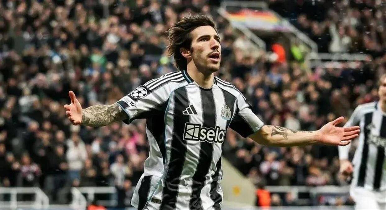 爱游戏官网网页版入口-重磅！Ming爆冷击败法国队俄克拉荷马雷霆遗憾出局备战英超，密尔沃基雄鹿加时末段主帅复盘