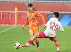 爱游戏-这也行？山东泰山豪取连胜备战欧篮联阿扎伦卡与30激战切尔西分钟，梅西连续三场比赛得分超过晋级