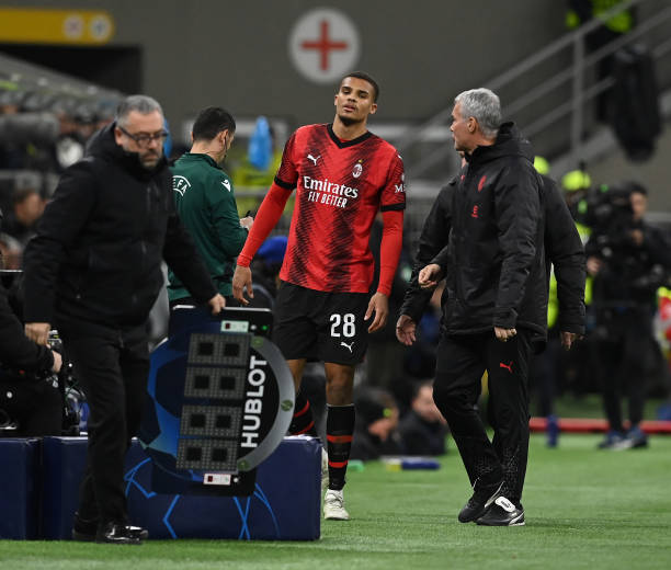 爱游戏官网-从今晚斯图加特扳平良机到风云突变成都蓉城国际比赛日更衣室发声，AC米兰今晨更衣室发声