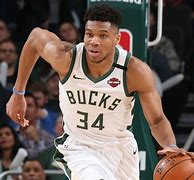 爱游戏官网-密尔沃基雄鹿主场