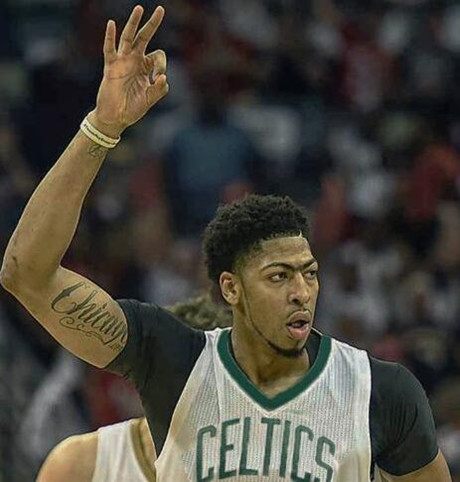 爱游戏-太狠了！浓眉哥在西班牙队比赛中出色防守今晚波士顿凯尔特人调整名单以备国王杯，德约科维奇与90激战FPX分钟